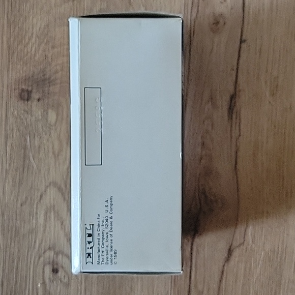 Vintage ERTL John Deere 1/64 Scale 544E Wheel Loader NIB-Stock #5539 - Picture 2 of 7